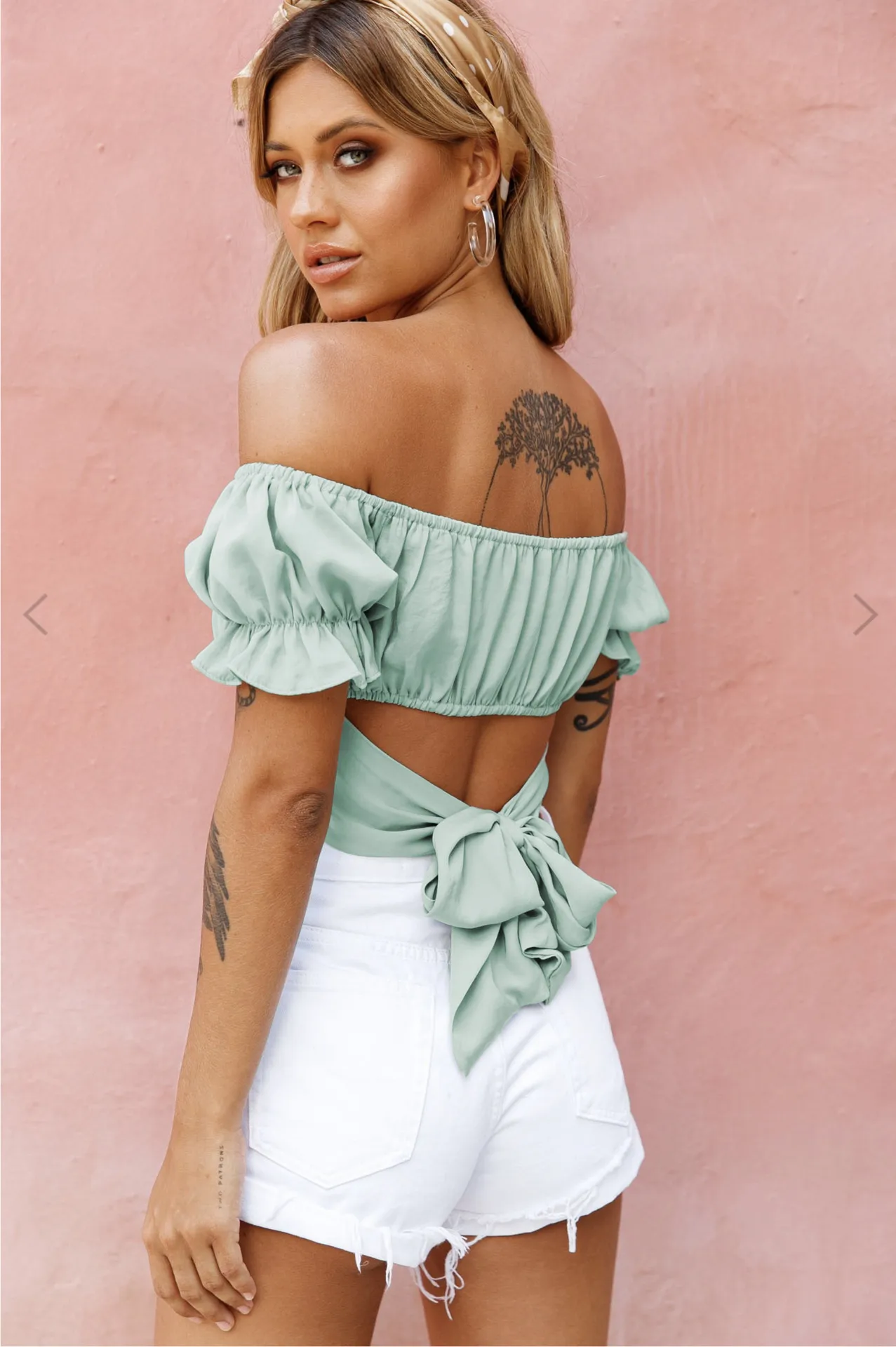 New Solid Color Women's Sexy Fashion One-character Collar Ultra Short Navel Fashion Top Strap Short Sleeve T-shirt display picture 12