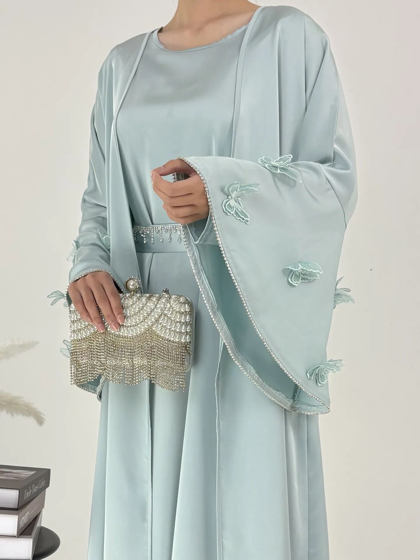 Summer Robe Hand-embroidered Butterfly Elegant Suit Loose Muslim Long Dress Elegant Simple Women's Dress display picture 4