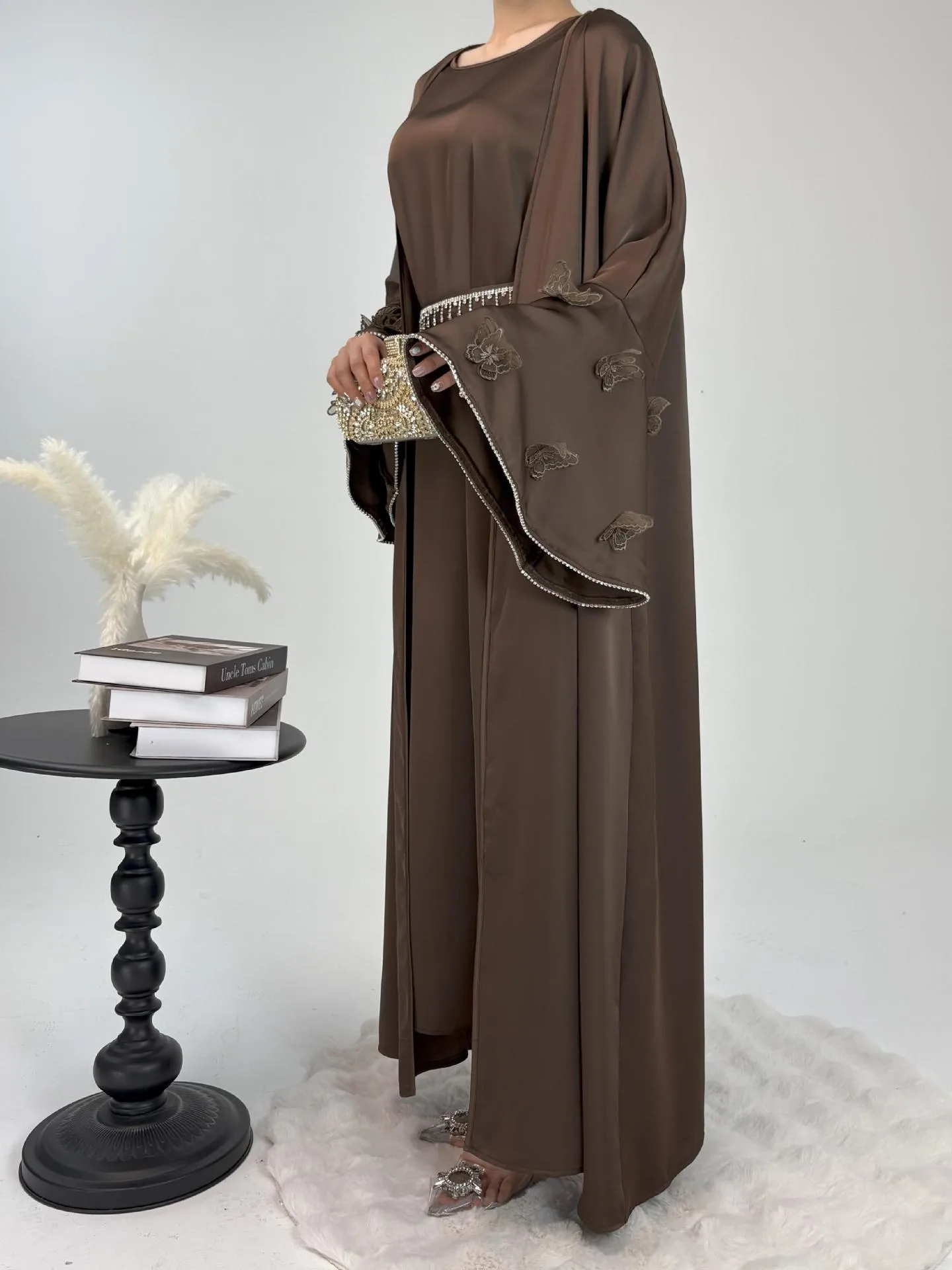 Summer Robe Hand-embroidered Butterfly Elegant Suit Loose Muslim Long Dress Elegant Simple Women's Dress display picture 8