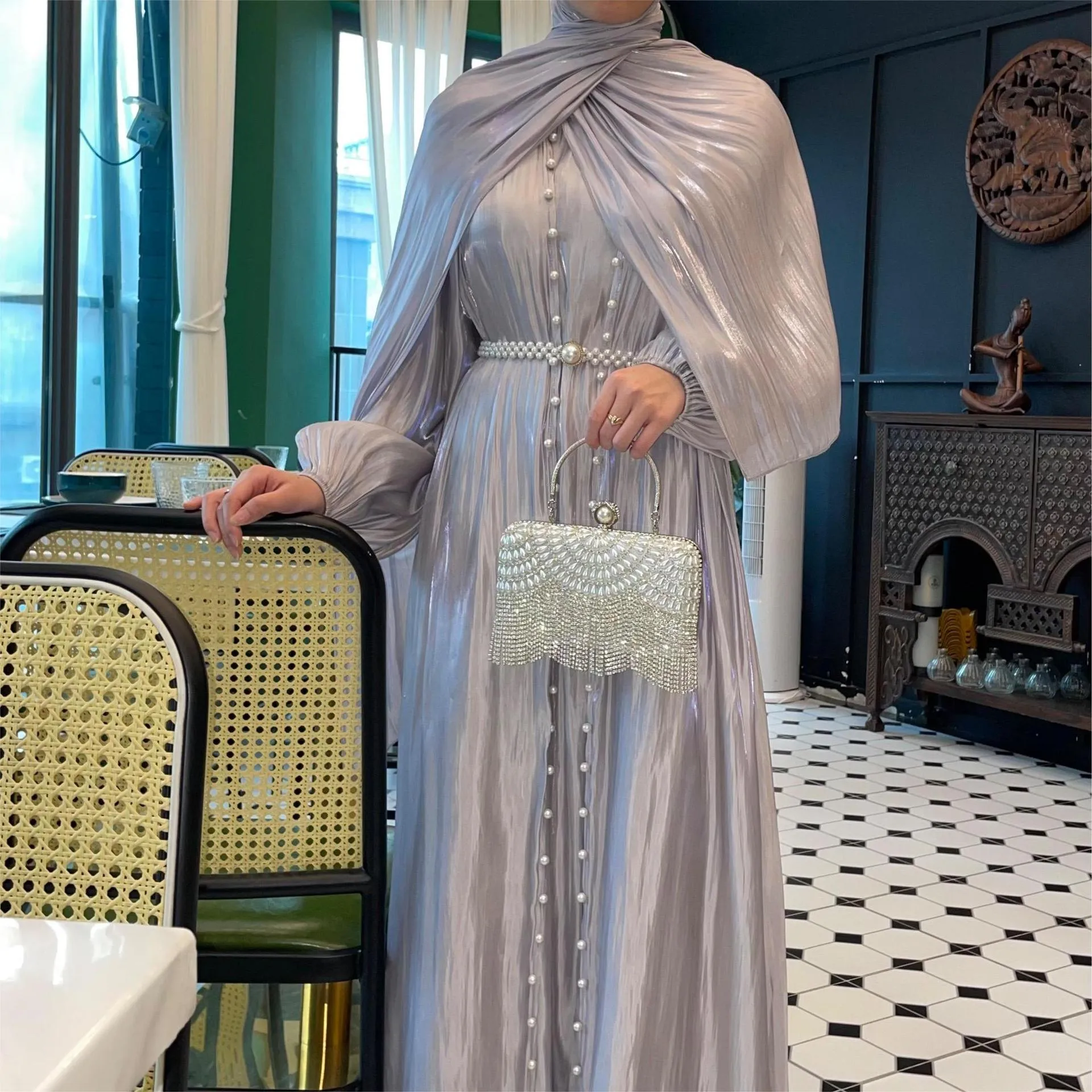 Foreign Trade Women's Muslim Clothing Streamline Yarn Three-piece Set Explosions Dress Robe Abaya display picture 3