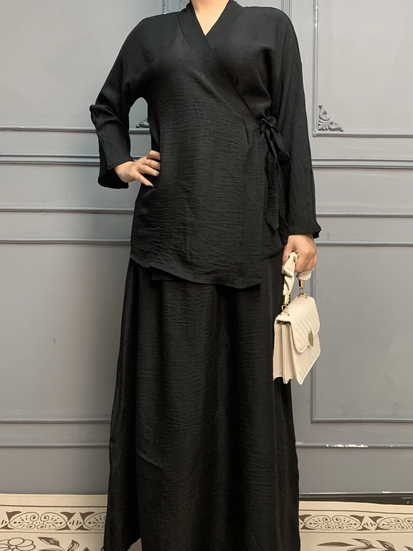 Middle East  Solid Color Lace-Up Top Skirt Suit Dubai Loose Casual Suit Women's Dress display picture 6