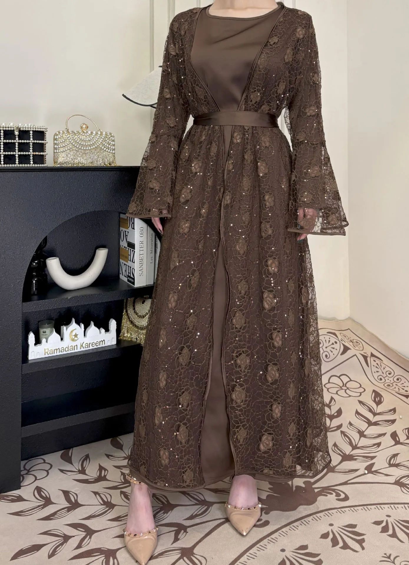 Middle East  Lace Outer Skirt Loose Two-piece Long Skirt Casual Daily All-match Suit Dress display picture 10
