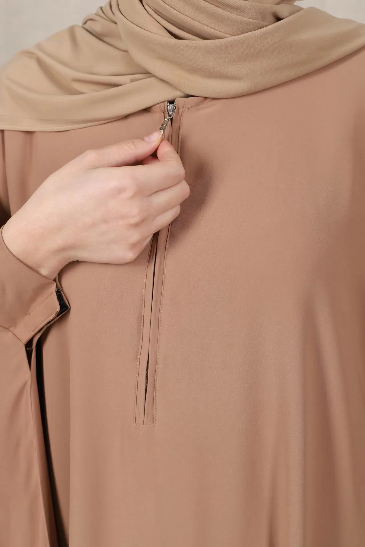 Traditional Clothing  Foreign Trade Swing Solid Color Batwing Sleeve Robe Plus Size Women's Clothing Dress display picture 3