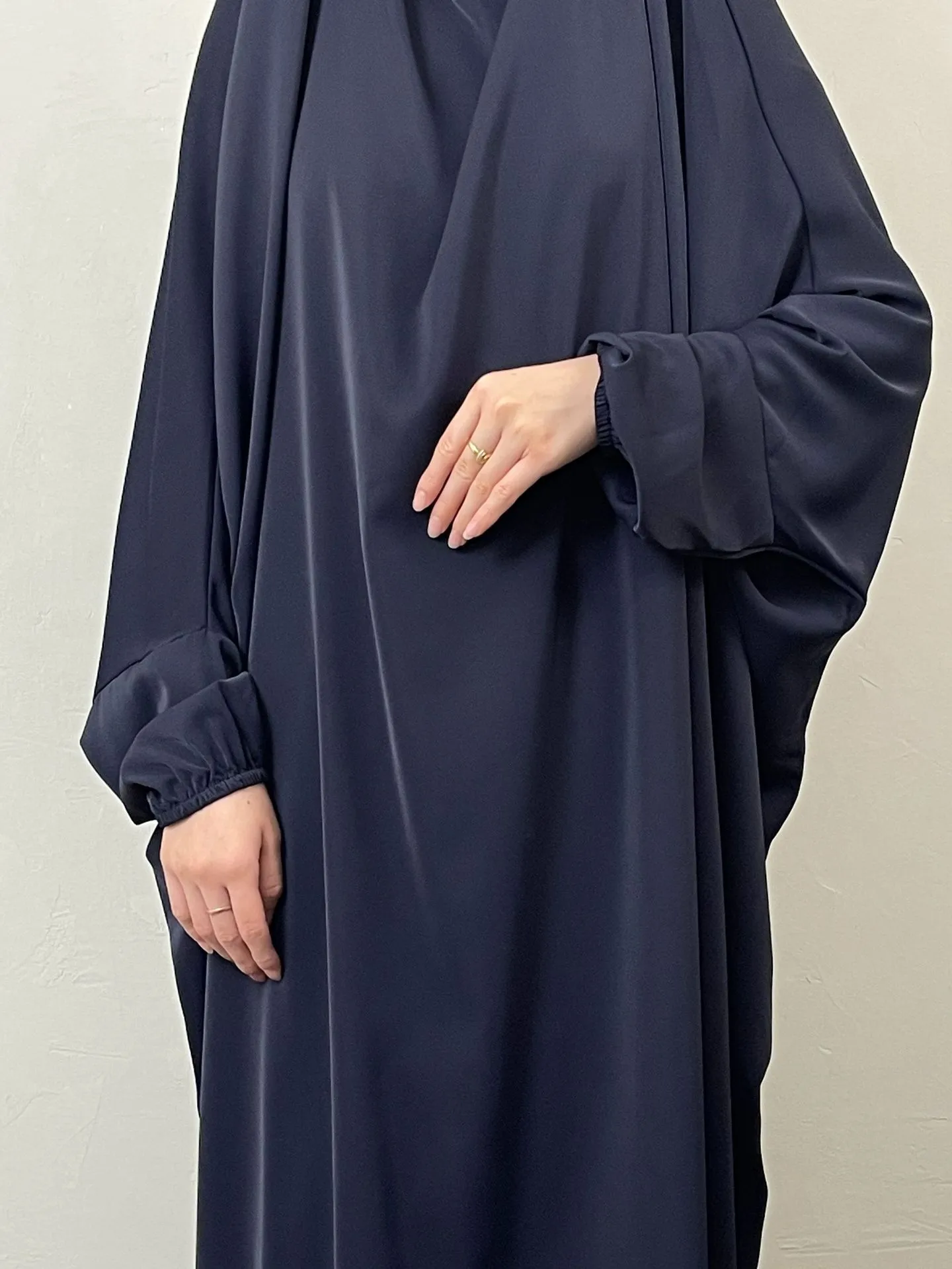 Muslim Clothing Large Size Women's Clothing Simple Abaya display picture 10