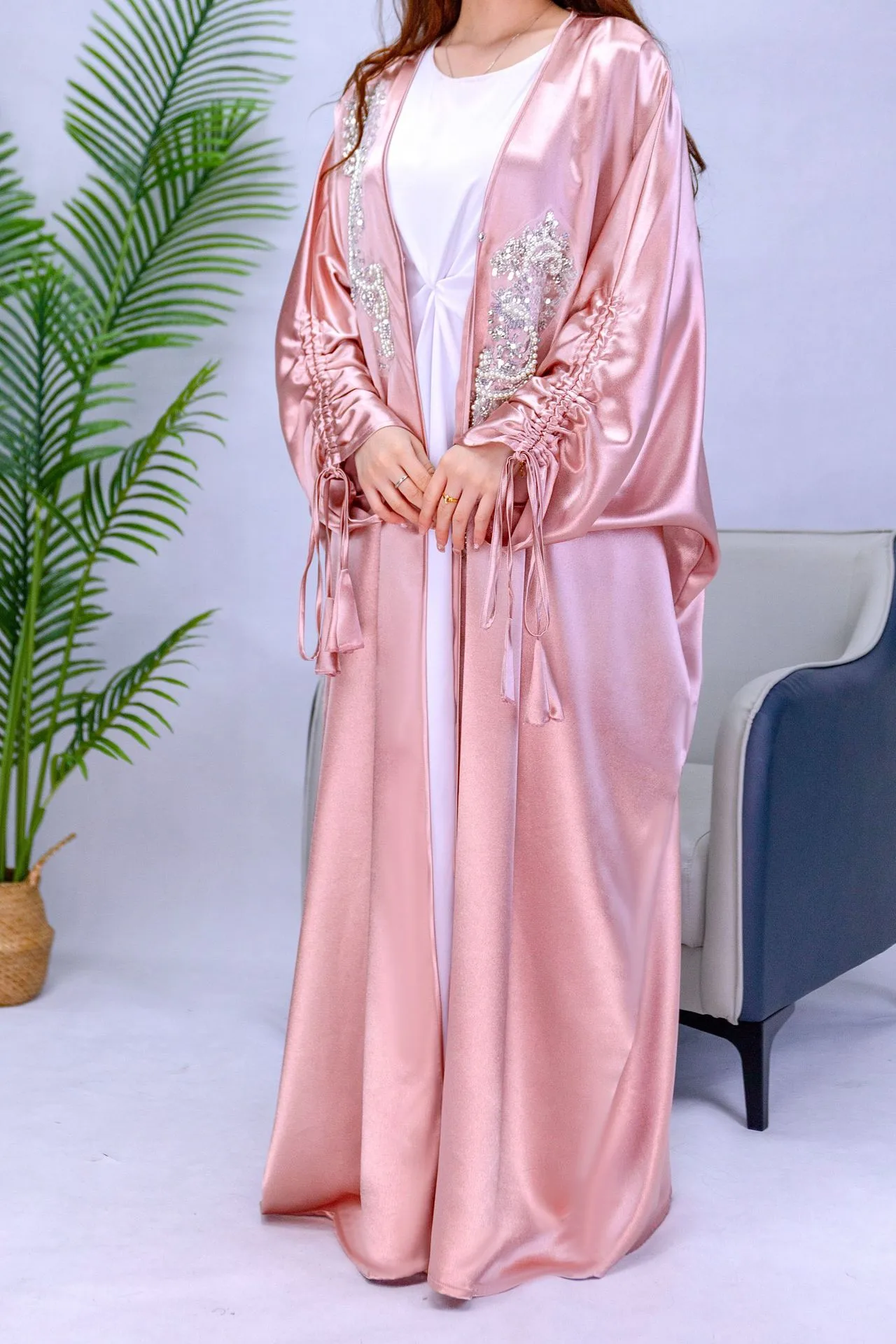 Trade Elegant Simple Middle East Turkey Solid Color Plus Size Satin Robe Abaya display picture 6