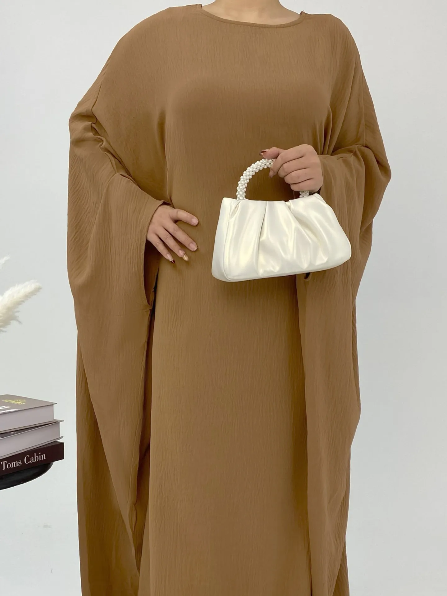 Foreign Trade Women's Muslim Clothing Abaya Waist Bat Sleeve Dress Waist Bat Sleeve Dress display picture 5