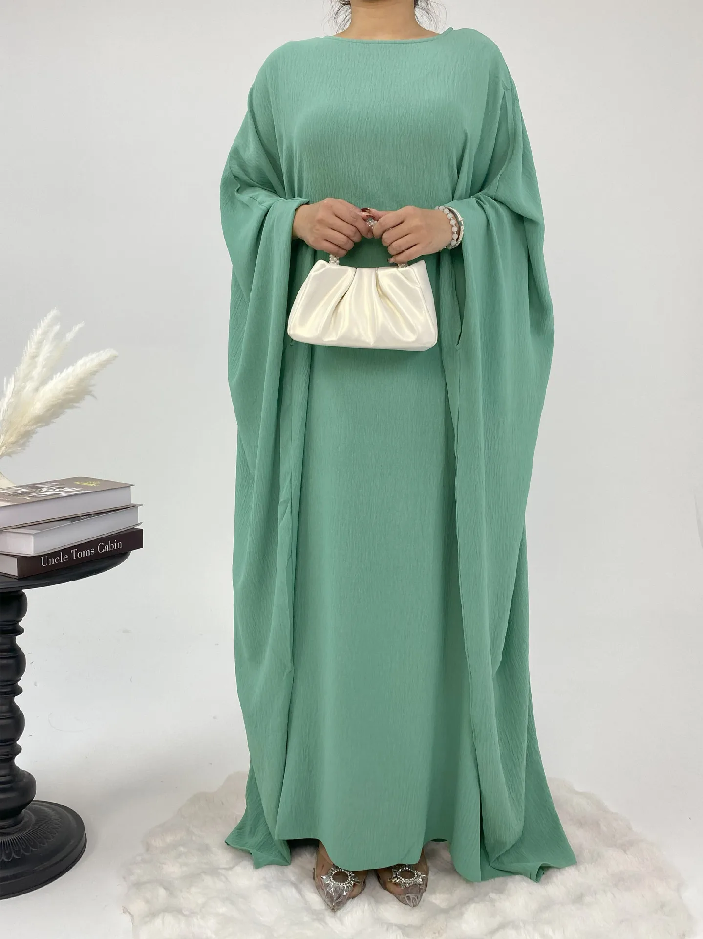 Foreign Trade Women's Muslim Clothing Abaya Waist Bat Sleeve Dress Waist Bat Sleeve Dress display picture 8