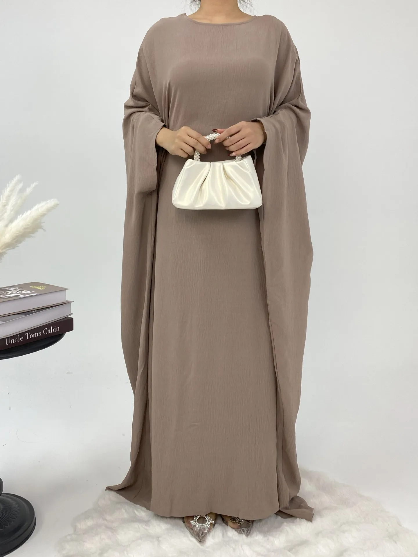 Foreign Trade Women's Muslim Clothing Abaya Waist Bat Sleeve Dress Waist Bat Sleeve Dress display picture 10
