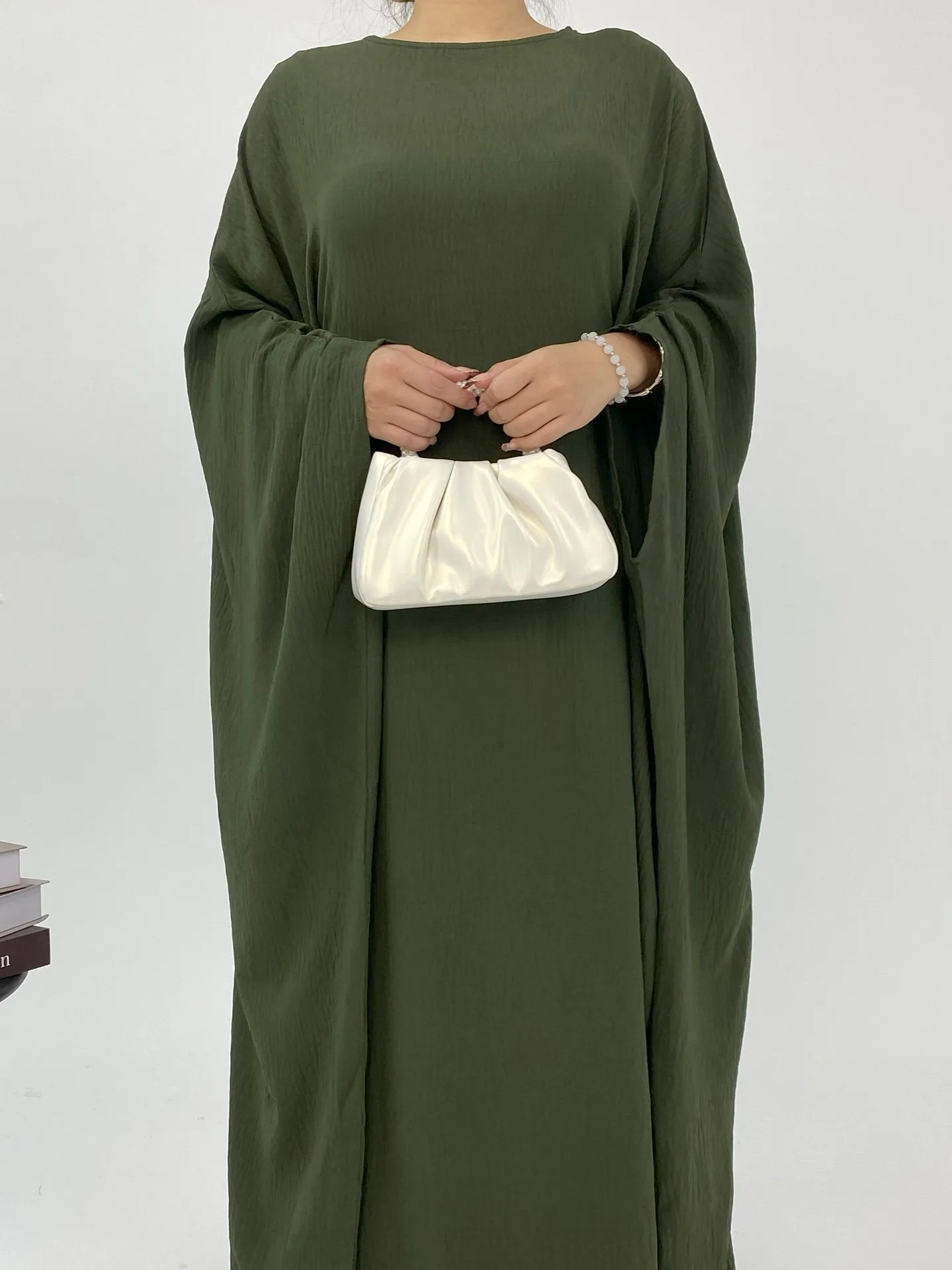 Foreign Trade Women's Muslim Clothing Abaya Waist Bat Sleeve Dress Waist Bat Sleeve Dress display picture 14