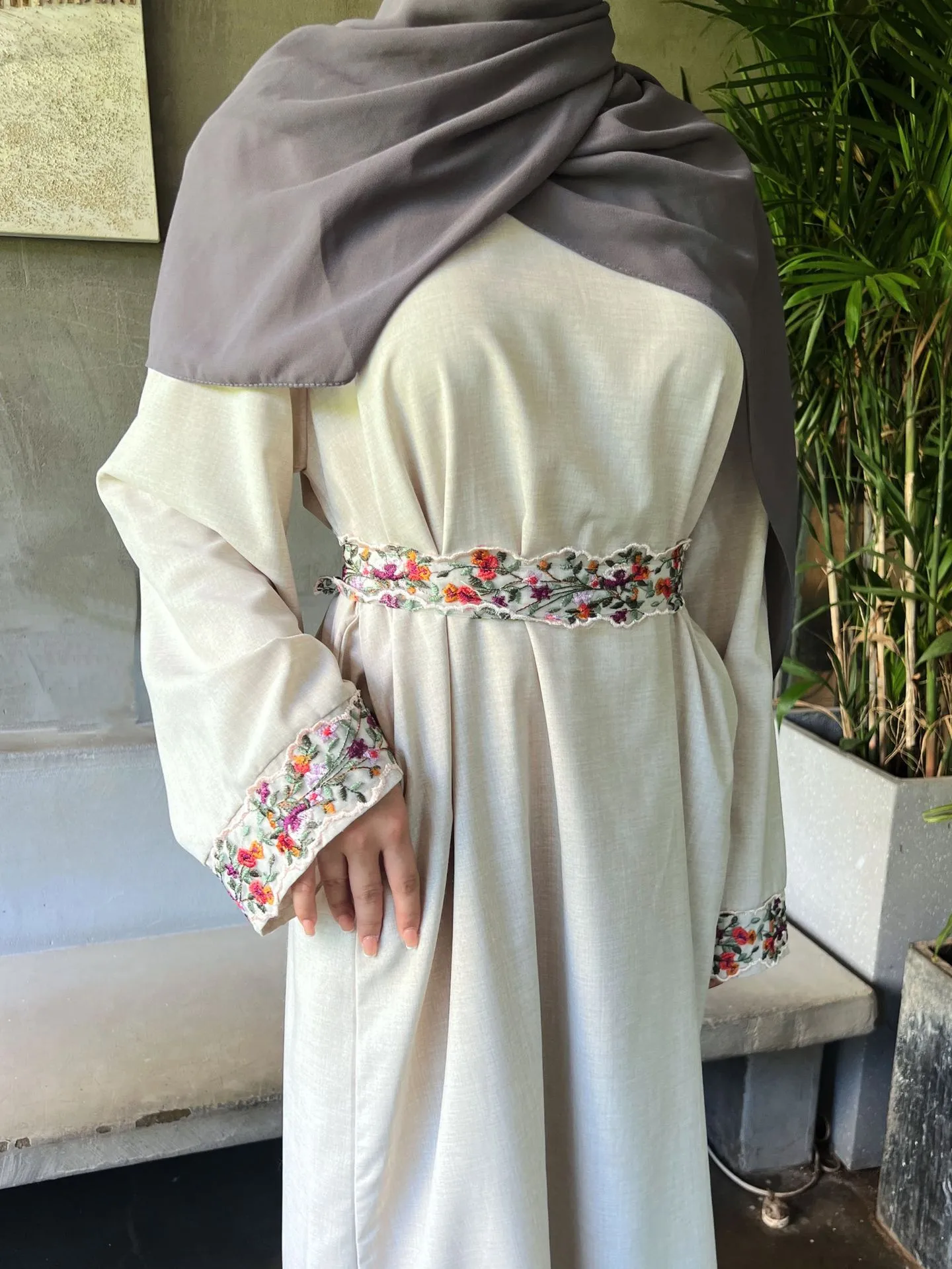 Shrimp Skin  Muslim Clothing Linen Embroidered Abaya Dress Robe Long Dress display picture 2