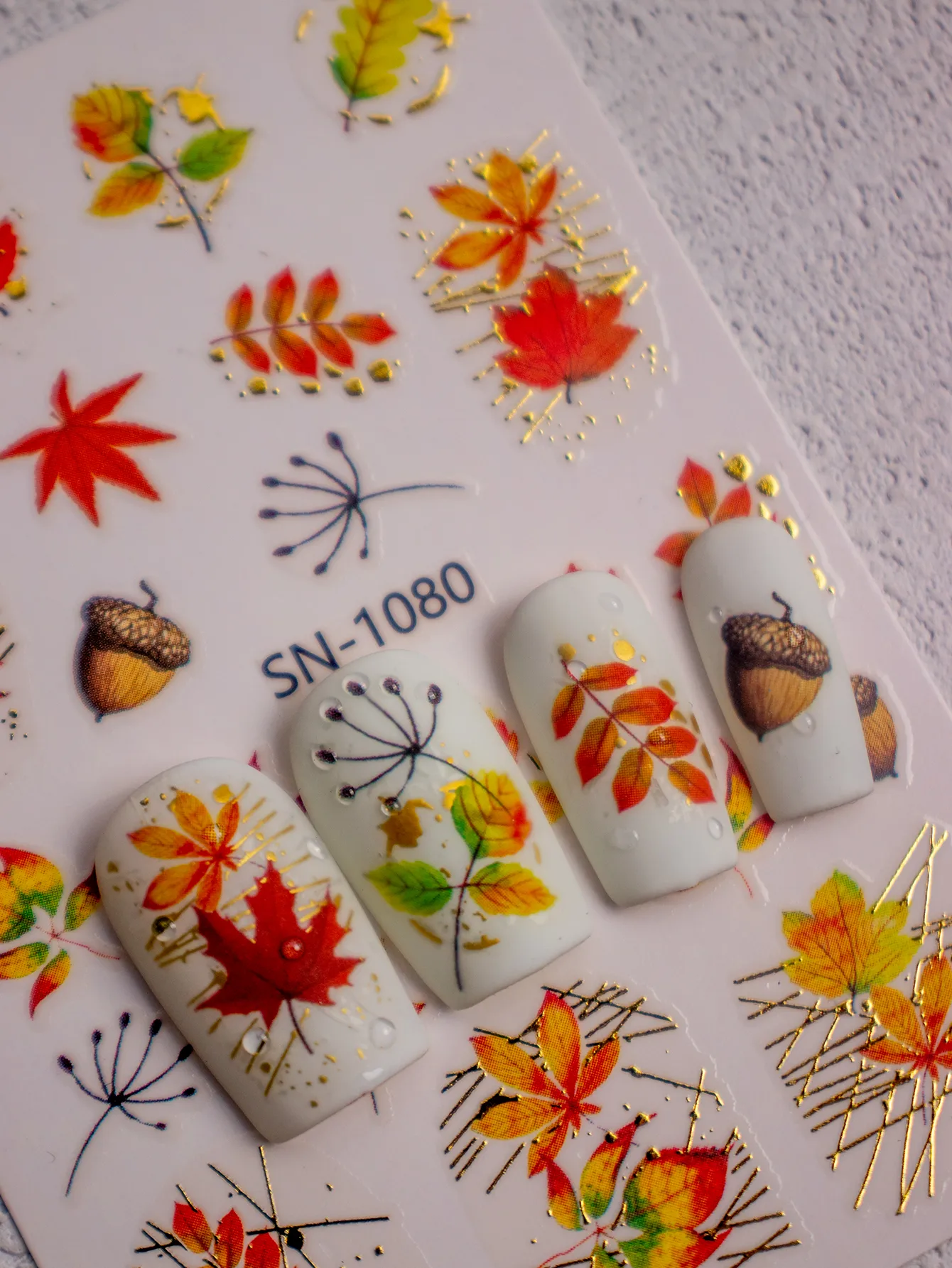 Cartoon Style Retro Maple Leaf Plant Fox Nail Stickers Nail Sticker display picture 12
