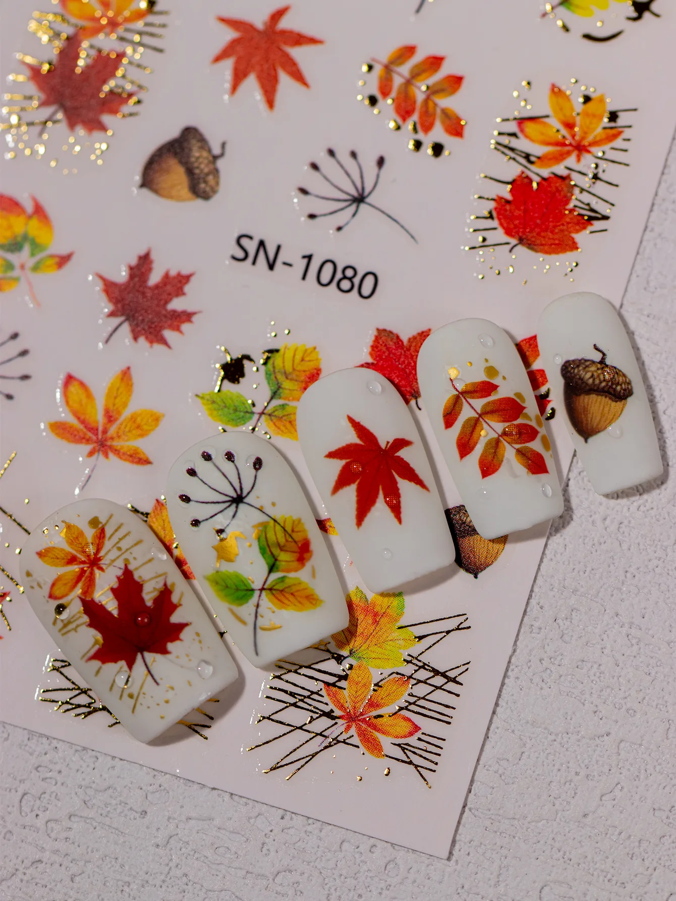 Cartoon Style Retro Maple Leaf Plant Fox Nail Stickers Nail Sticker display picture 13