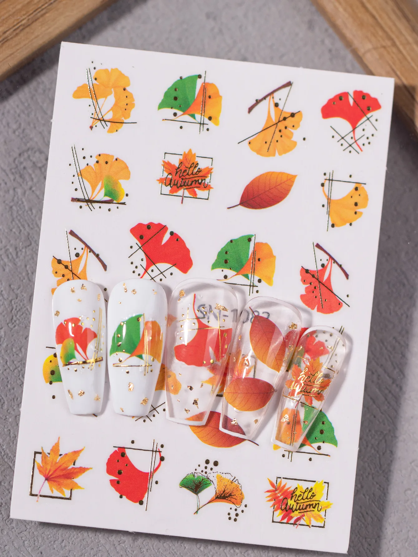 Cartoon Style Retro Maple Leaf Plant Fox Nail Stickers Nail Sticker display picture 18