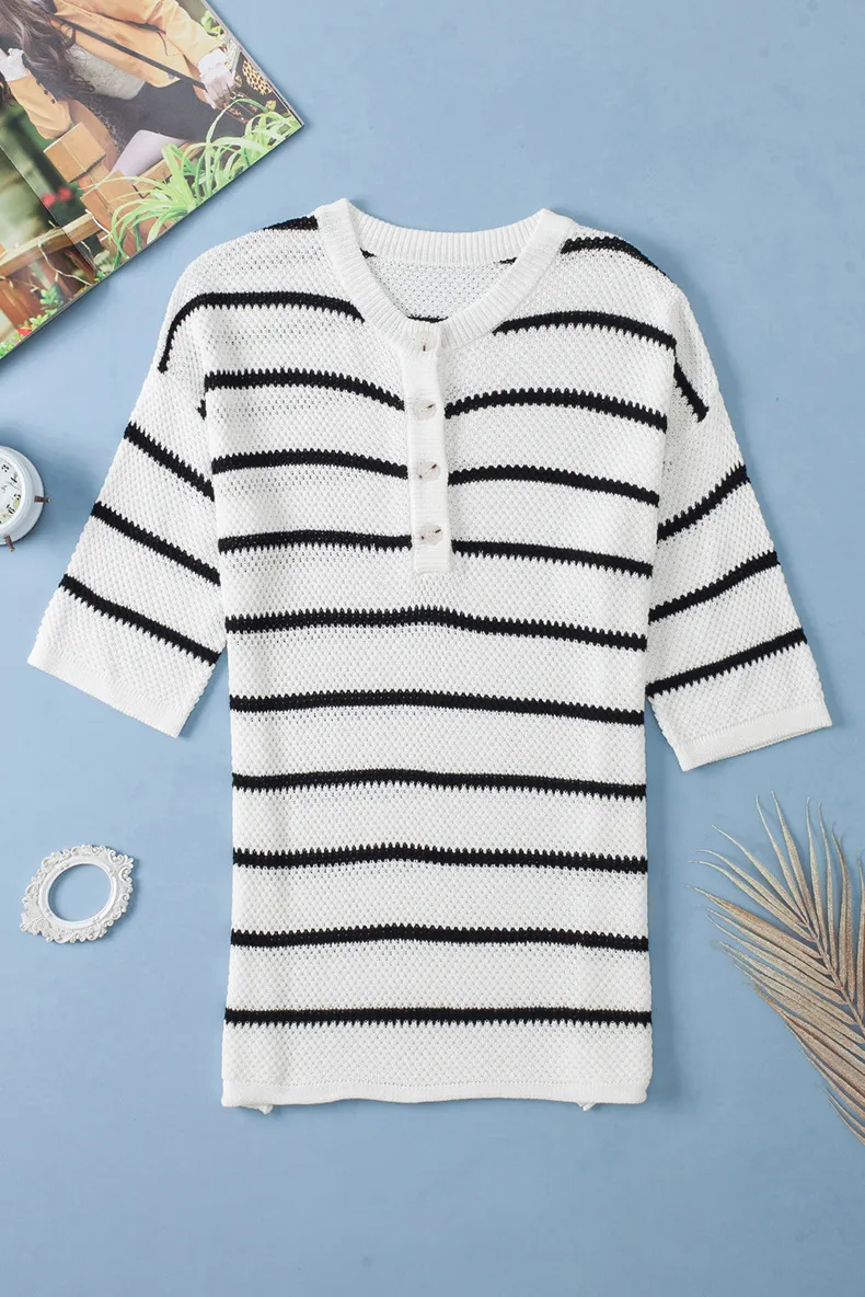 Summer 2025 Women's V-neck 7/8 Sleeve Printed T-shirt Casual Versatile Long Style Loose Fit Top  Fashion display picture 5