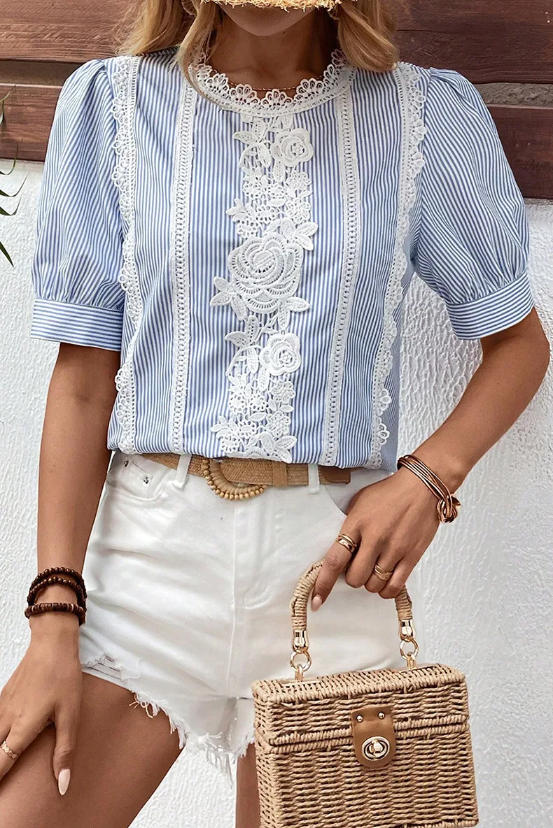 Summer 2025 Women's Lace Splice Printed Chiffon Top Five-Quarter Sleeve Round Neck Commute Style Loose Fit Casual Fashion display picture 1