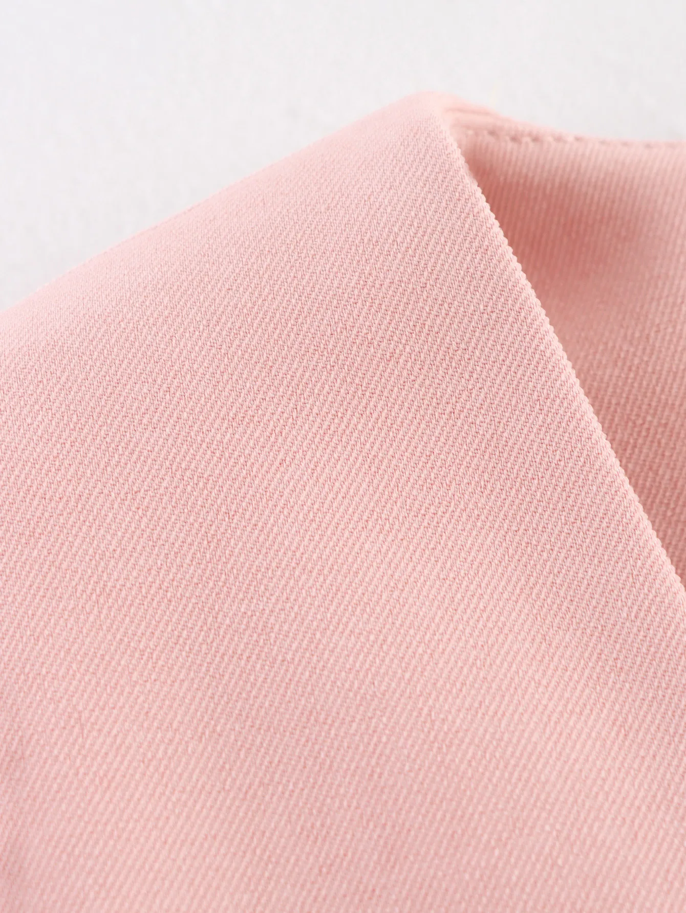 Fashionable Casual Loose Pink Suit Jacket Women's Short Outerwear Elegant V-neck Polyester Long Sleeve Dark Button Pure Color display picture 10
