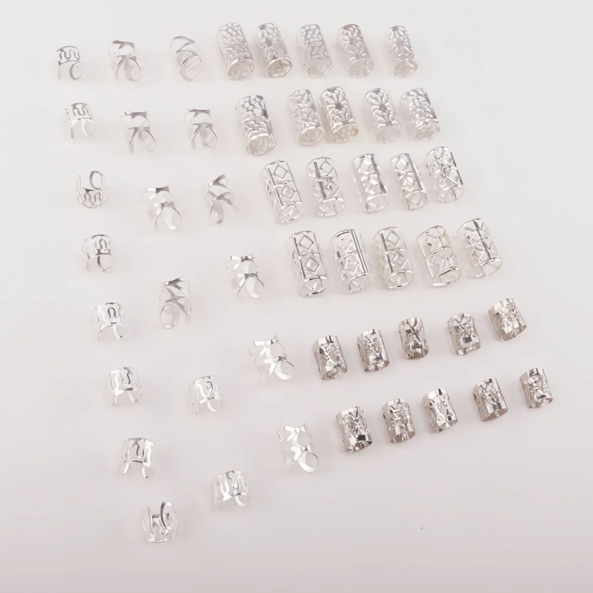 50PCs Hot DIY Wig Decorations, Dreadlocks Ornament Accessories, Iron Hoop Hollow Hair Extension Ring Circle, Barrettes Accessories display picture 4