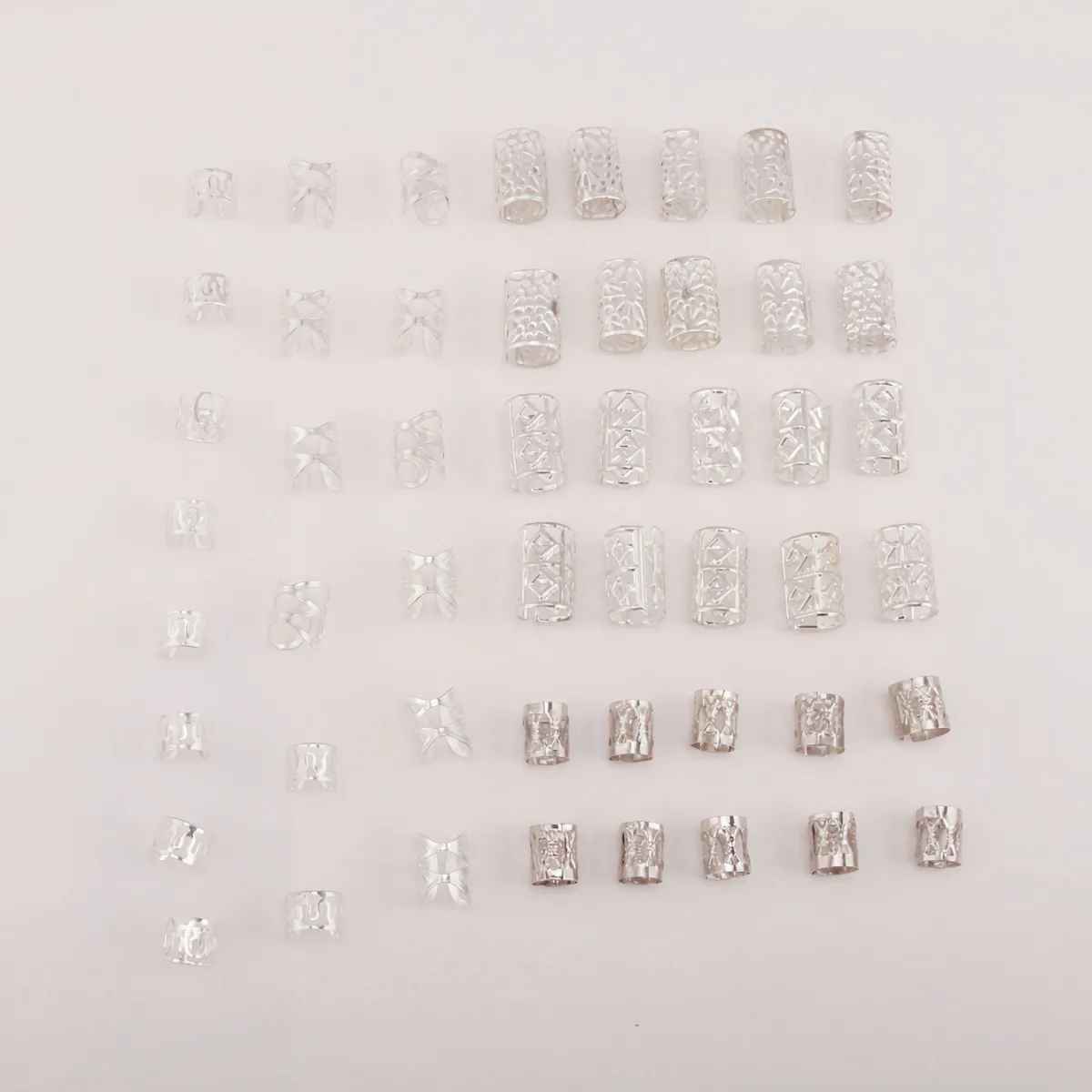 50PCs Hot DIY Wig Decorations, Dreadlocks Ornament Accessories, Iron Hoop Hollow Hair Extension Ring Circle, Barrettes Accessories display picture 3