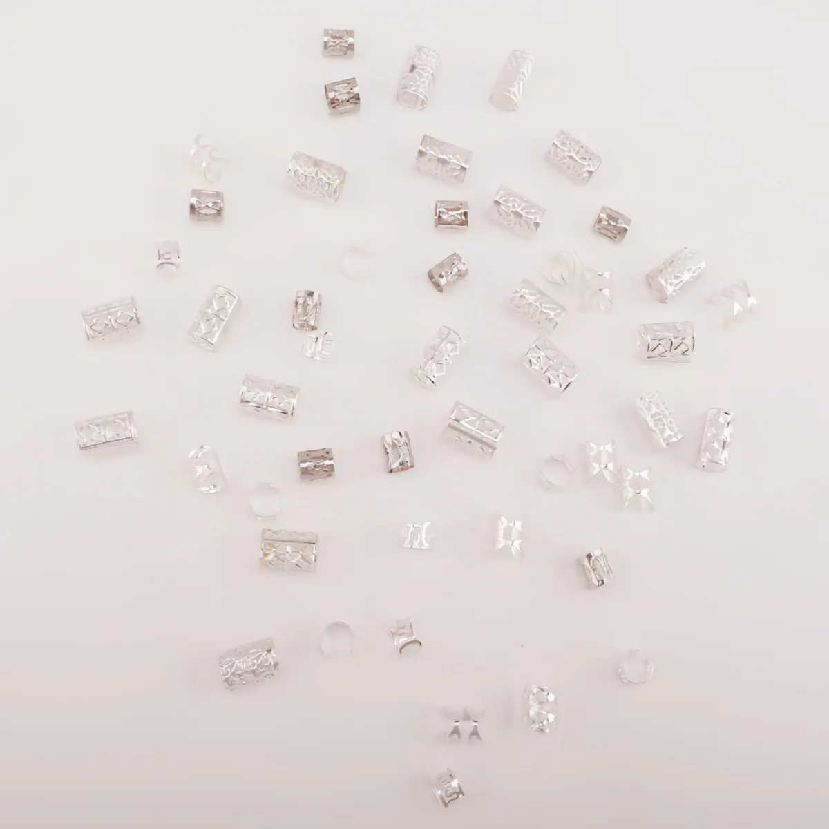 50PCs Hot DIY Wig Decorations, Dreadlocks Ornament Accessories, Iron Hoop Hollow Hair Extension Ring Circle, Barrettes Accessories display picture 5