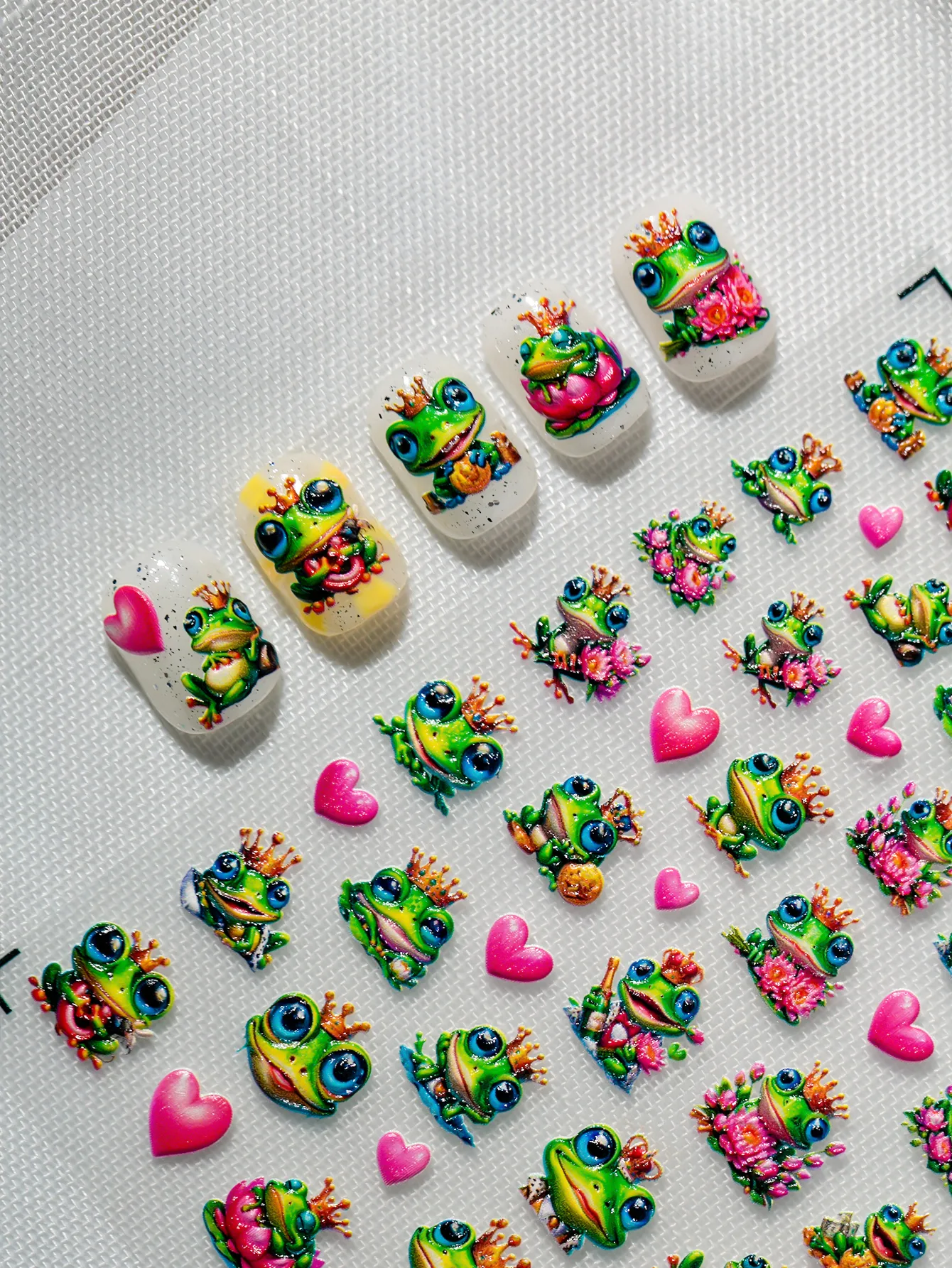 Cute Pastoral FROGPRINCE Animal Heart Shape Nail Decals Nail Stickers Nail Sticker display picture 3