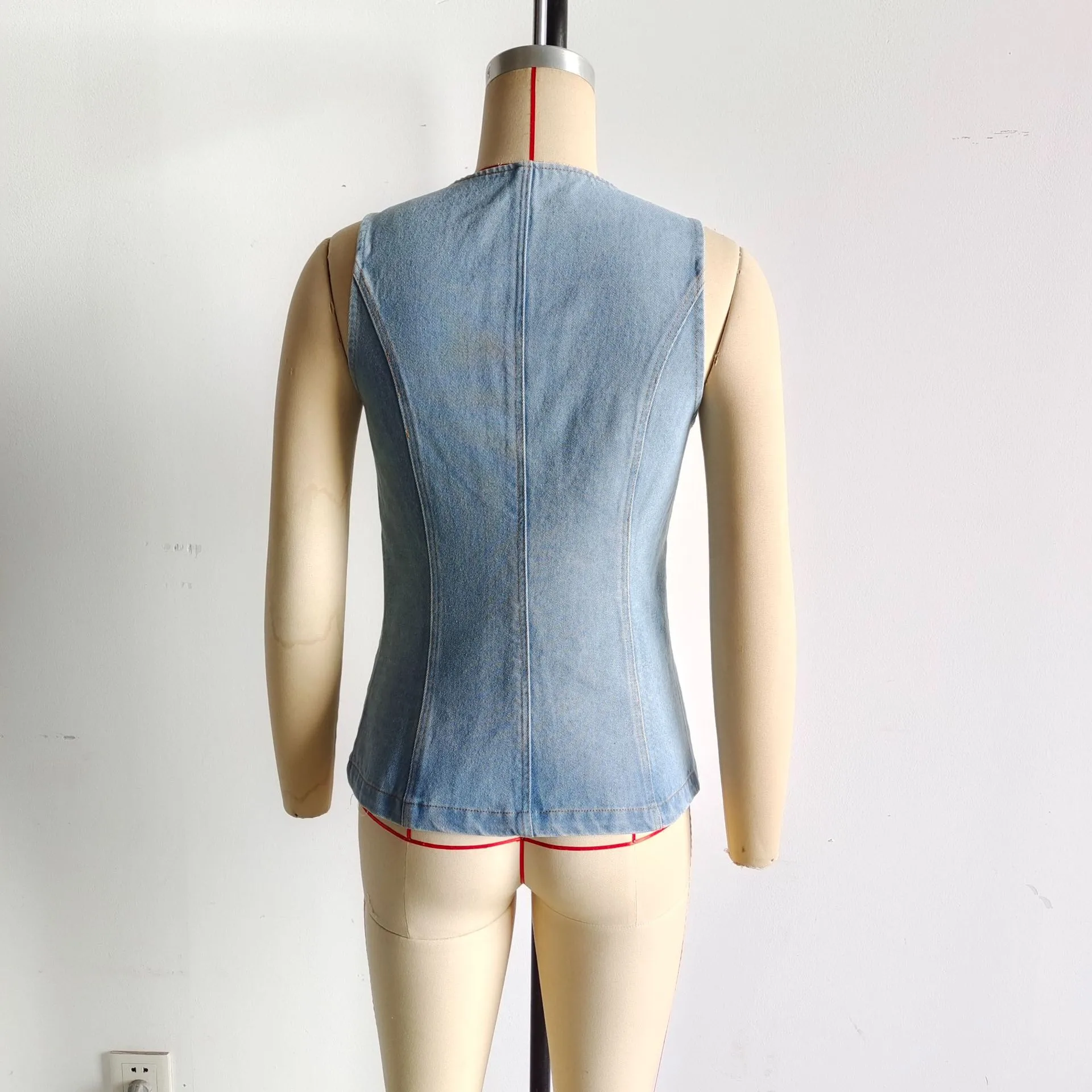 Fashionable Versatile Women's Denim Vest Top Selling European Women's Clothing Retro Style Solid Color Single Button Design display picture 17