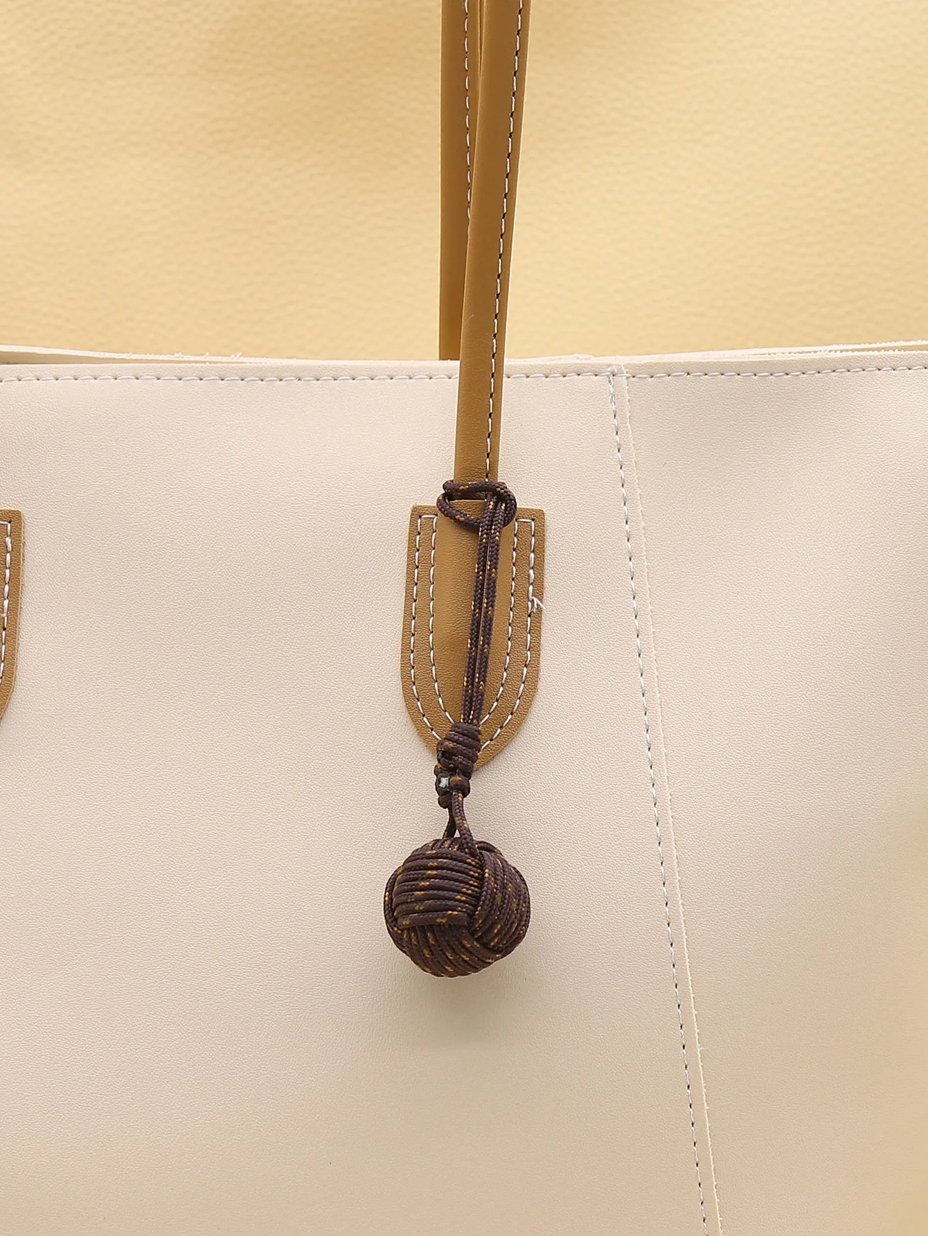 1 Piece All Seasons Polyester Solid Color Bag Pendant display picture 3