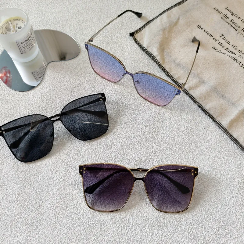 Exaggerated Street Solid Color UV400 Protection Resin Square Quadrilateral Full Frame Glasses display picture 4