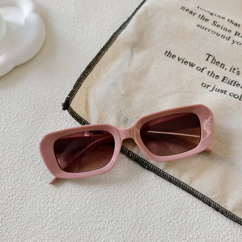Exaggerated Street Solid Color UV400 Protection Resin Square Quadrilateral Full Frame Glasses display picture 10