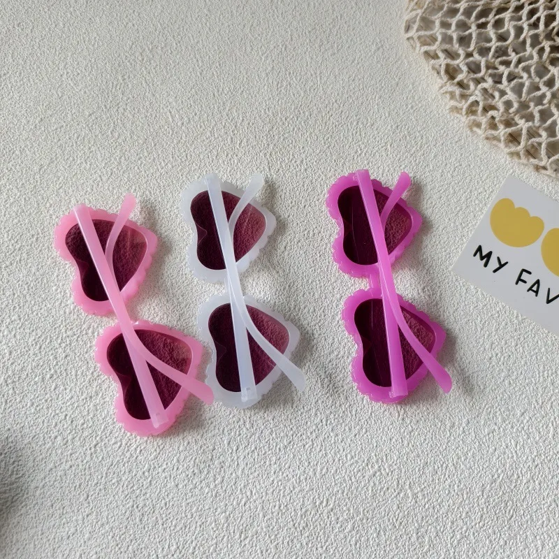 Sweet Simple Style Heart Shape UV400 Protection Resin Special-Shaped Mirror Full Frame Glasses display picture 5
