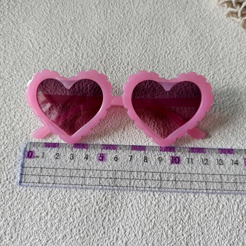 Sweet Simple Style Heart Shape UV400 Protection Resin Special-Shaped Mirror Full Frame Glasses display picture 4