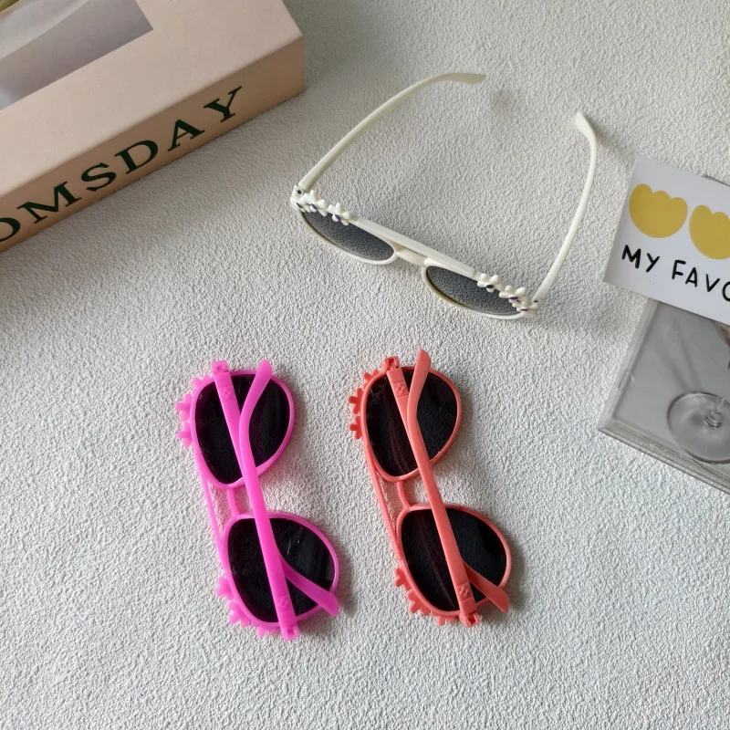 Sweet Simple Style Round UV400 Protection Resin Special-Shaped Mirror Full Frame Glasses display picture 6