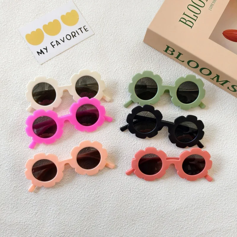 Sweet Simple Style Flower UV400 Protection Resin Special-Shaped Mirror Full Frame Glasses display picture 4