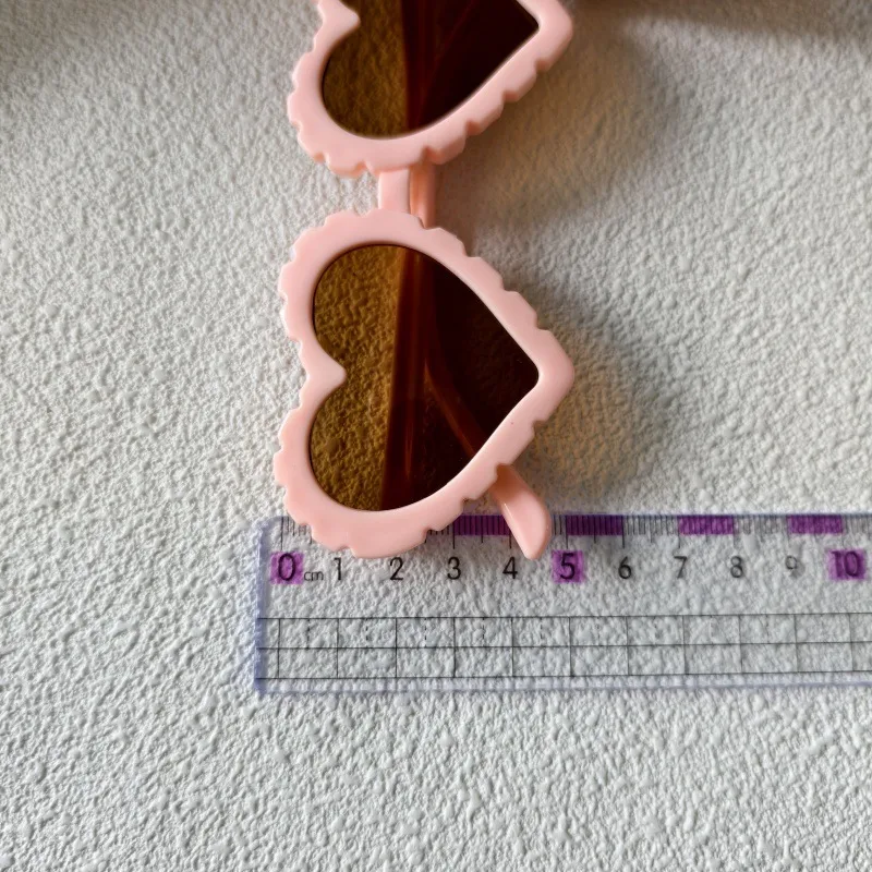 Sweet Simple Style Heart Shape UV400 Protection Resin Special-Shaped Mirror Full Frame Glasses display picture 3
