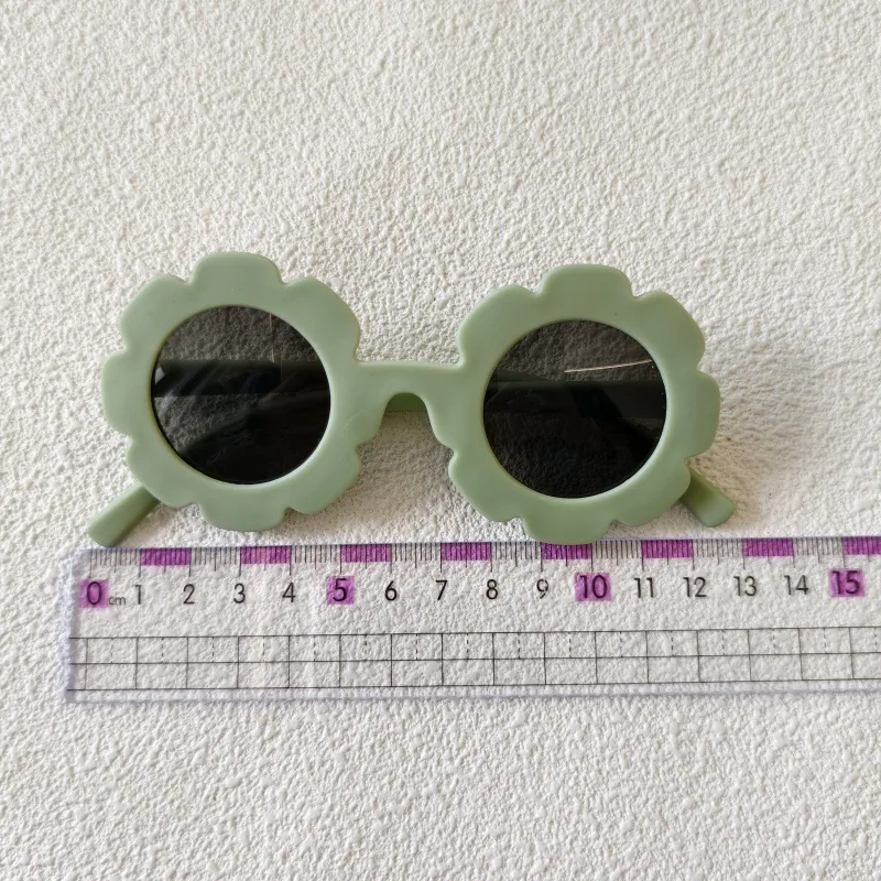 Sweet Simple Style Flower UV400 Protection Resin Special-Shaped Mirror Full Frame Glasses display picture 2