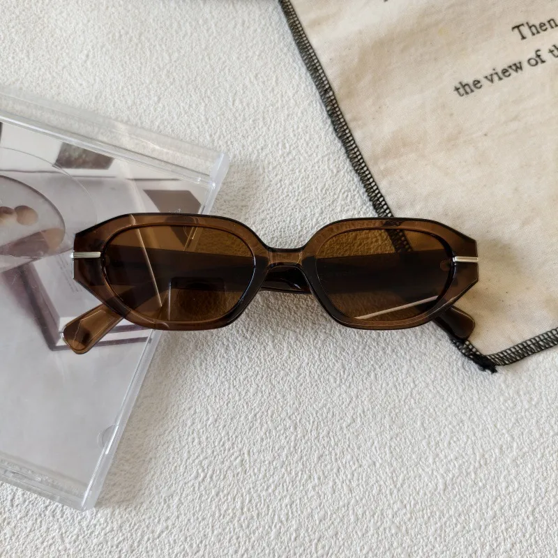 Exaggerated Street Round UV400 Protection Resin Square Quadrilateral Full Frame Glasses display picture 12
