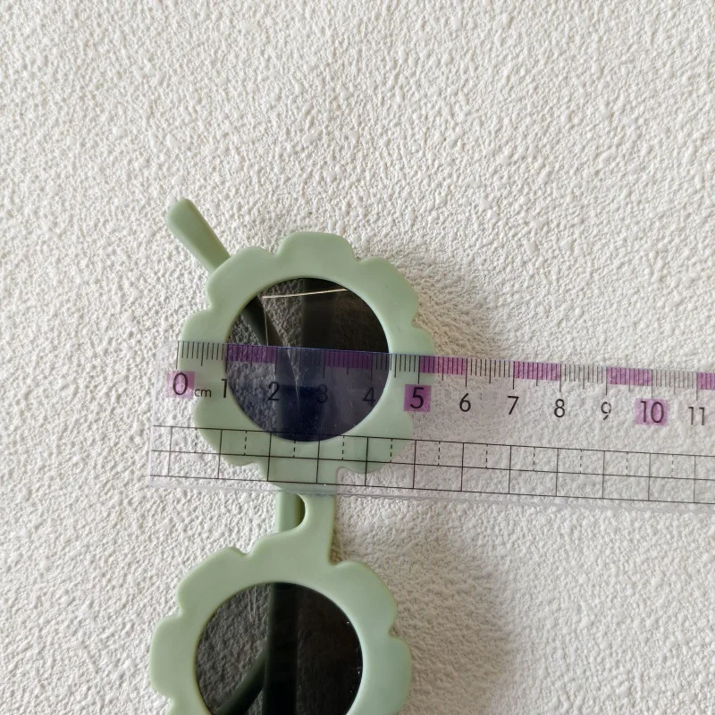 Sweet Simple Style Flower UV400 Protection Resin Special-Shaped Mirror Full Frame Glasses display picture 3