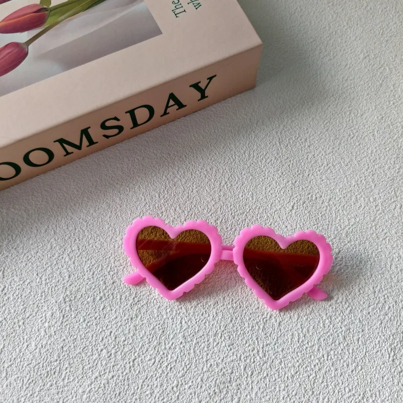 Sweet Simple Style Heart Shape UV400 Protection Resin Special-Shaped Mirror Full Frame Glasses display picture 11