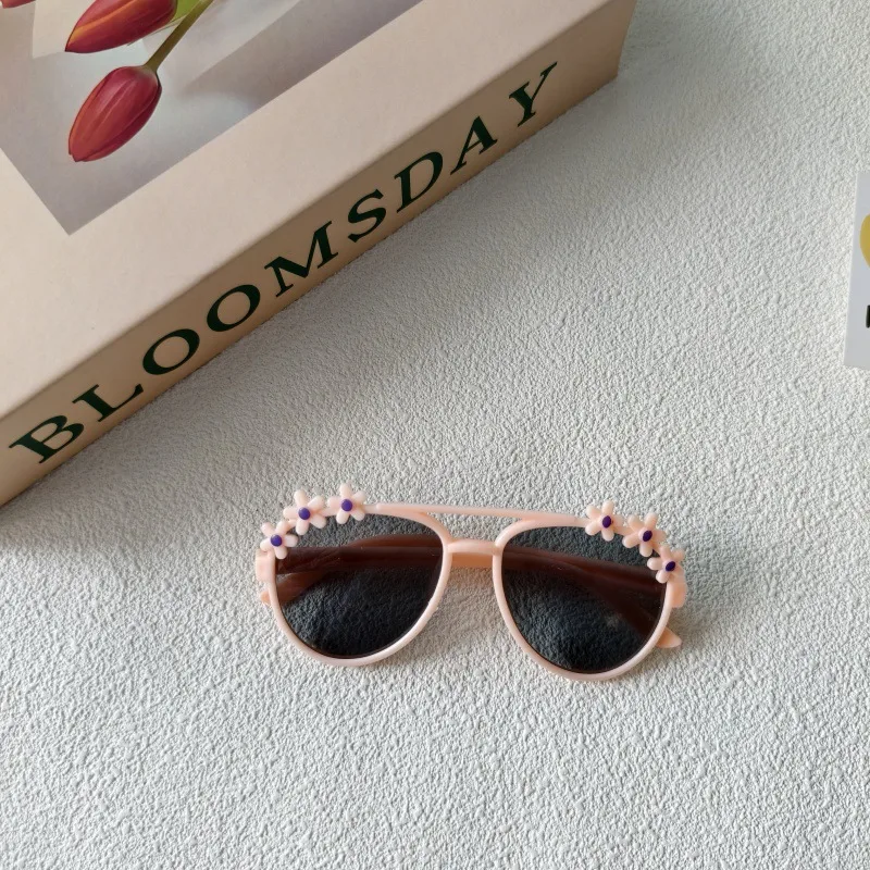 Sweet Simple Style Round UV400 Protection Resin Special-Shaped Mirror Full Frame Glasses display picture 12