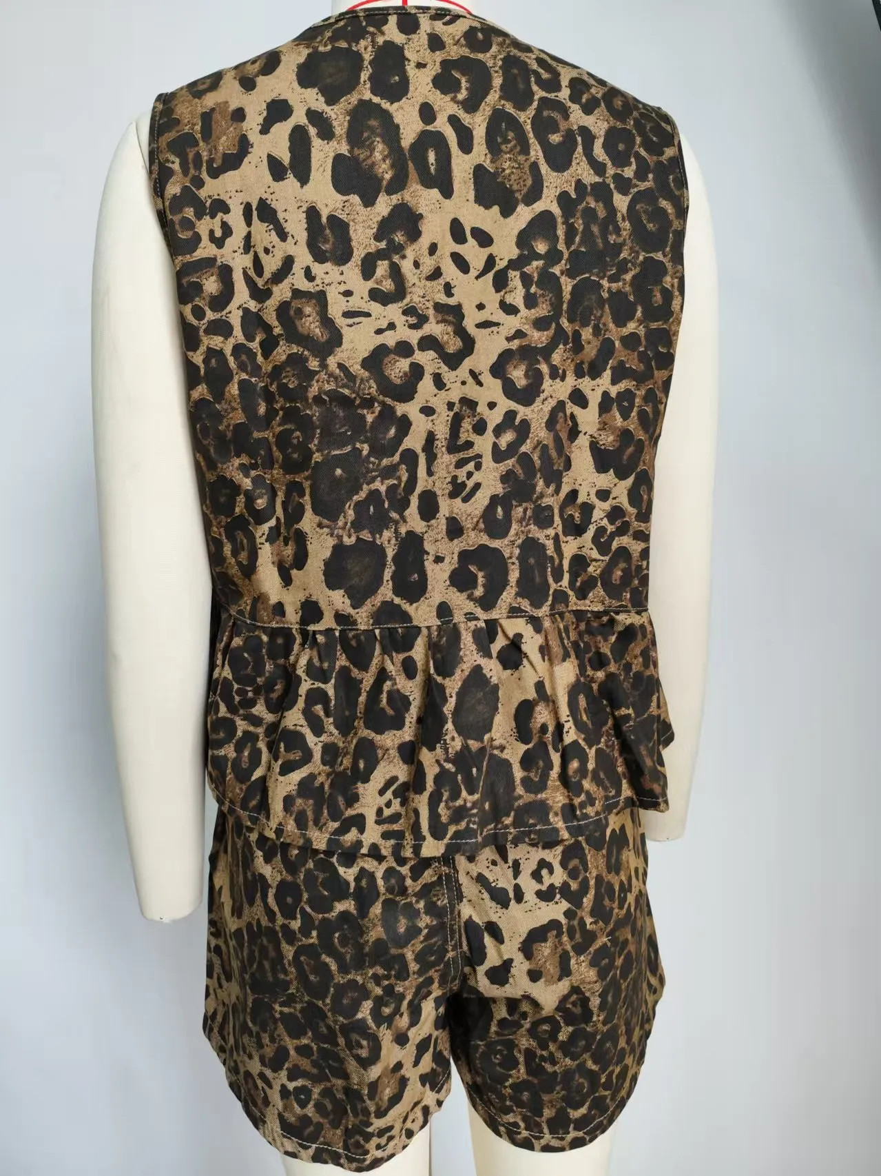Women's Clothing Summer New  Independent Station Washed Leopard Denim Bow Suit Vest Shorts display picture 15