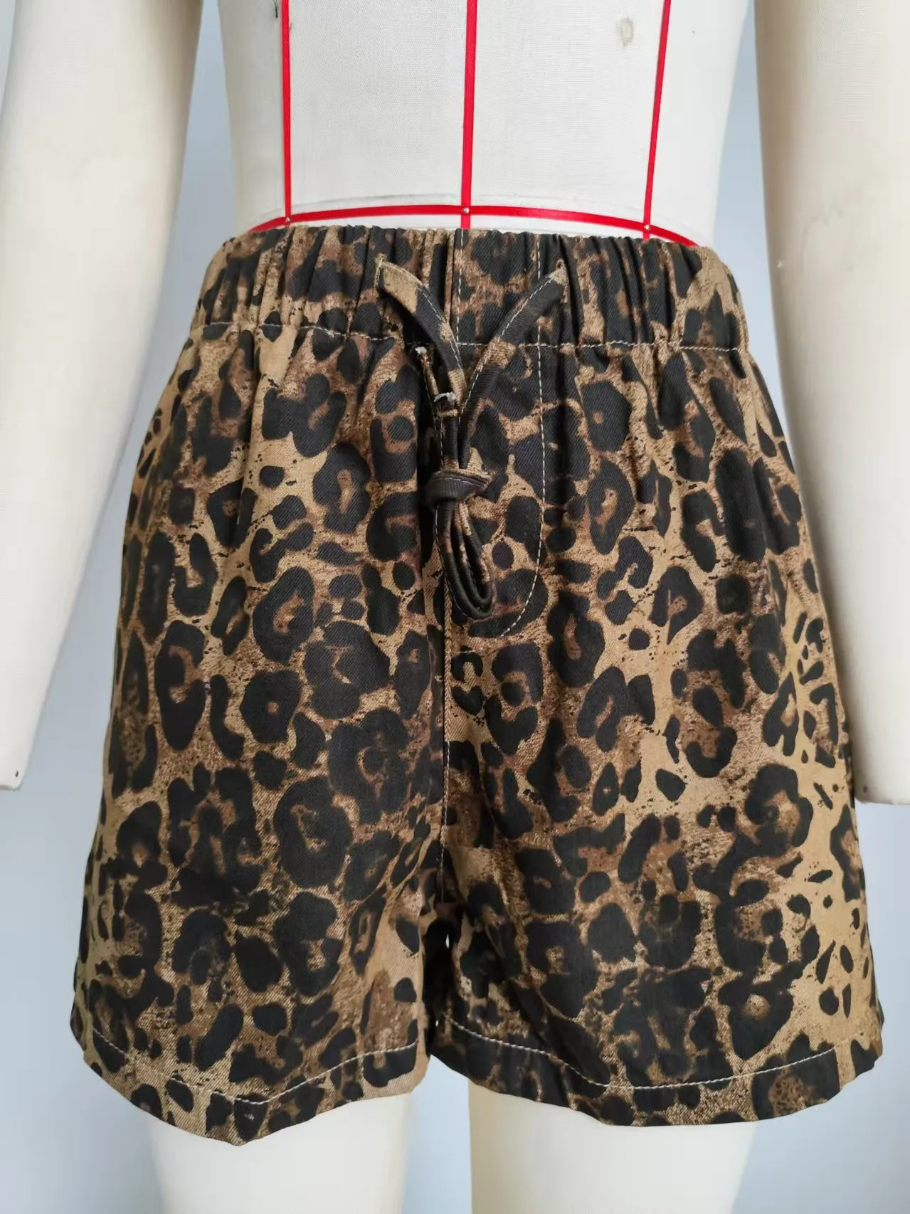 Women's Clothing Summer New  Independent Station Washed Leopard Denim Bow Suit Vest Shorts display picture 16