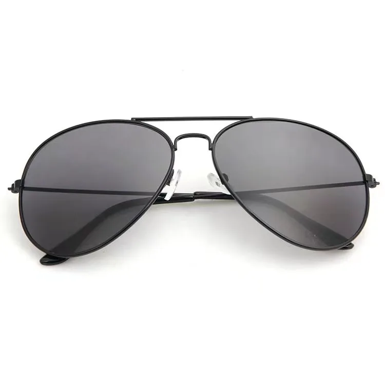 Hot Sale 3026 Color Film Sunglasses Men And Women Driving Fishing Trend Sunglasses Fashion Pilot Glasses Wholesale display picture 4