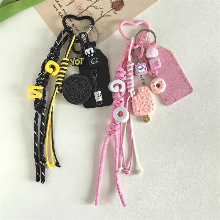 Dopamine Biscuit Miu Style Bag Pendant Girl's Heart Color Braided Rope Creative Schoolbag Keychain All-match Style display picture 5