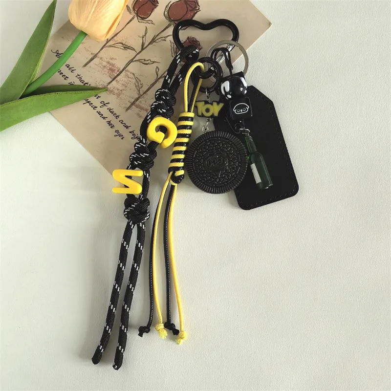 Dopamine Biscuit Miu Style Bag Pendant Girl's Heart Color Braided Rope Creative Schoolbag Keychain All-match Style display picture 8
