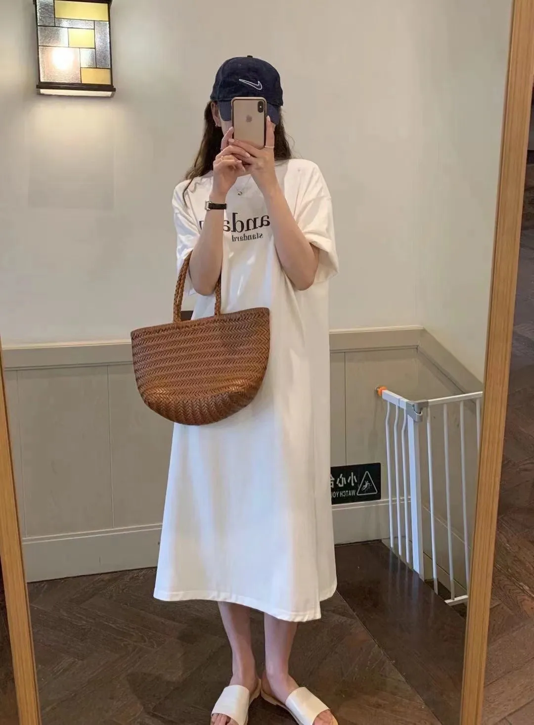 New Casual Short-sleeved Women's Retro Cartoon T-shirt Summer Loose Mid-length Over-the-knee Dress display picture 7