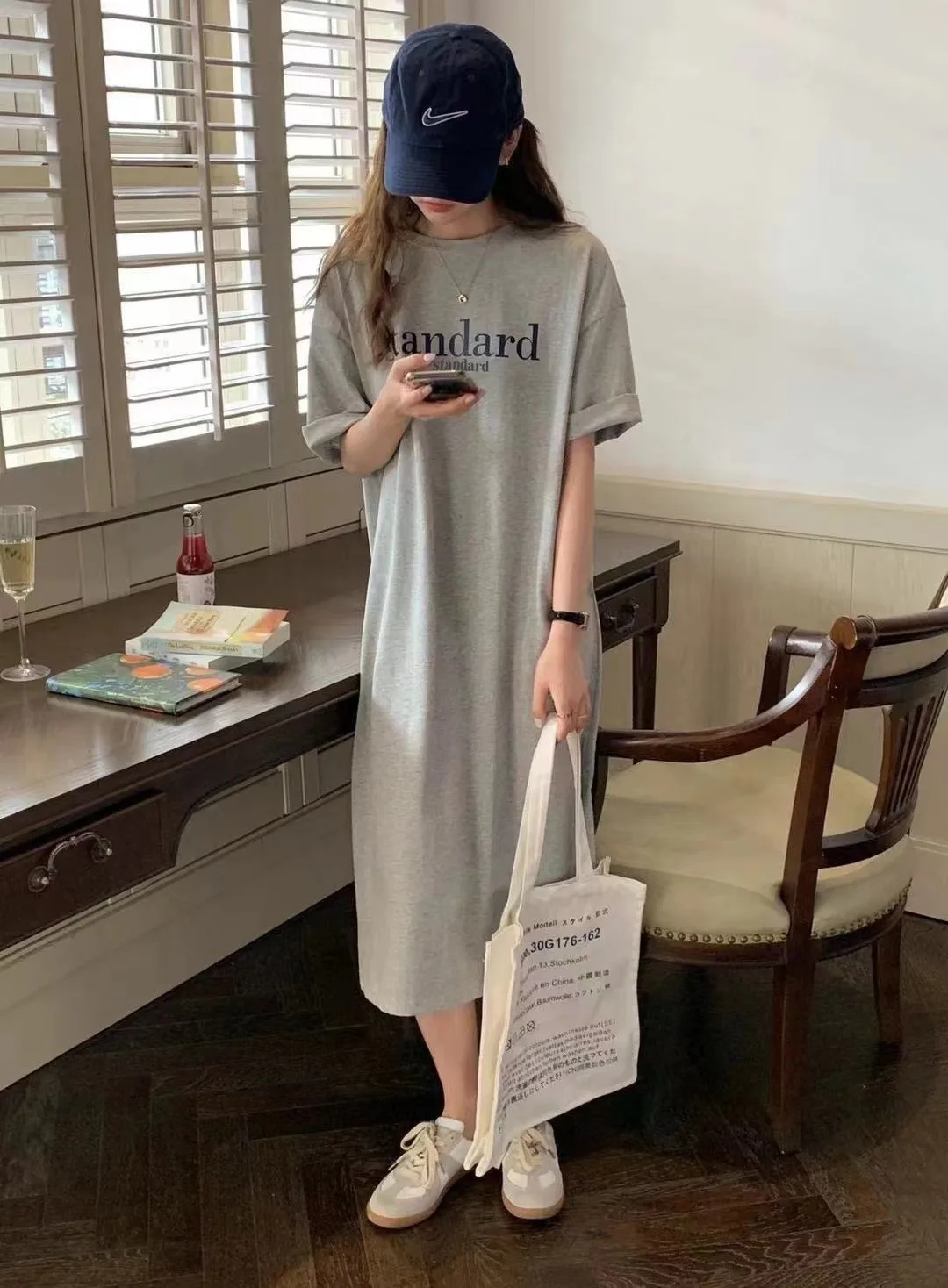 New Casual Short-sleeved Women's Retro Cartoon T-shirt Summer Loose Mid-length Over-the-knee Dress display picture 19