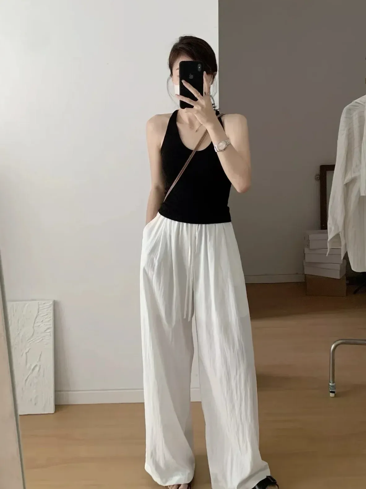 Explosions 298# Hanging Neck U Collar Tibetan Blue Camisole Women With Chest Pad I-back Autumn And Winter With A Base Coat display picture 6