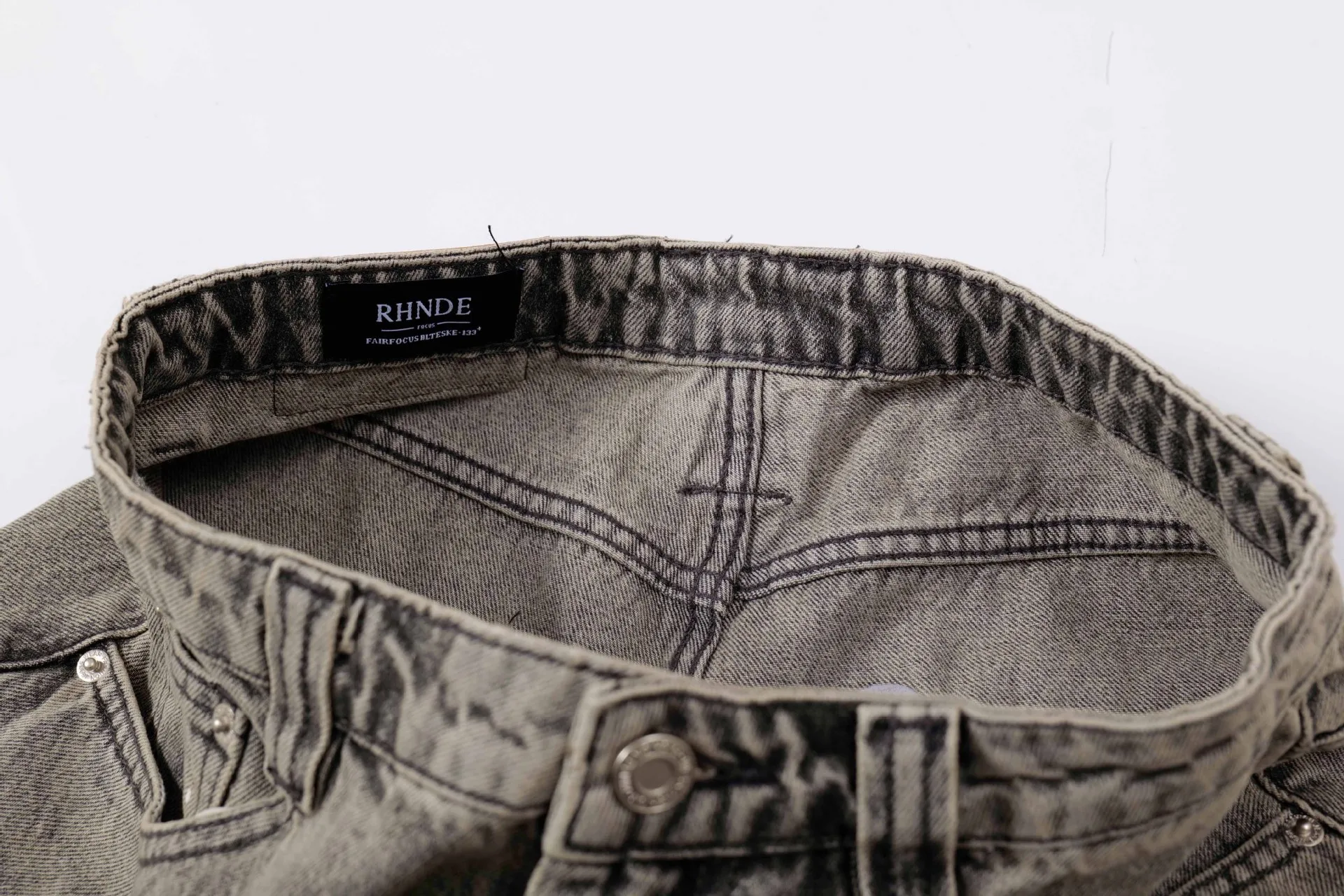 Jiayi Library Men's  New American Retro Inkjet Washable Old Scimitar Jeans Men's And Women's Wide Leg Pants display picture 17