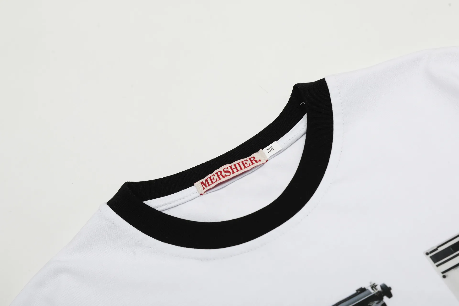 Jiayiku Fashion Brand  Summer New American Retro Couple T-shirt Loose TV Printed Short-sleeved T-shirt For Men And Women display picture 7