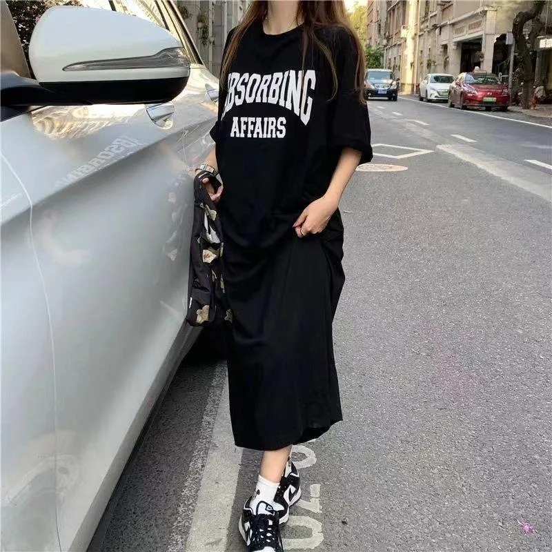 Hong Kong-style Summer Short-sleeved T-shirt Dress Women's New-style Loose Slimming Crewneck Letter Printed Mid-length Over-the-knee Dress display picture 11