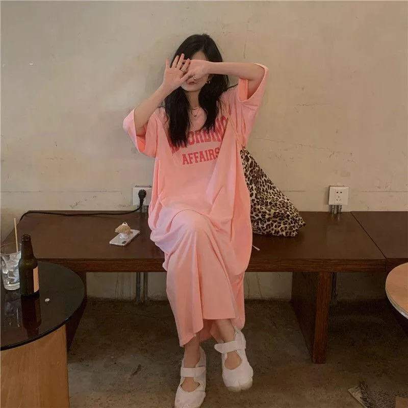 Hong Kong-style Summer Short-sleeved T-shirt Dress Women's New-style Loose Slimming Crewneck Letter Printed Mid-length Over-the-knee Dress display picture 1